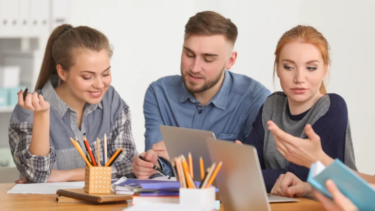 Co daje policealna szkoła zawodowa?
